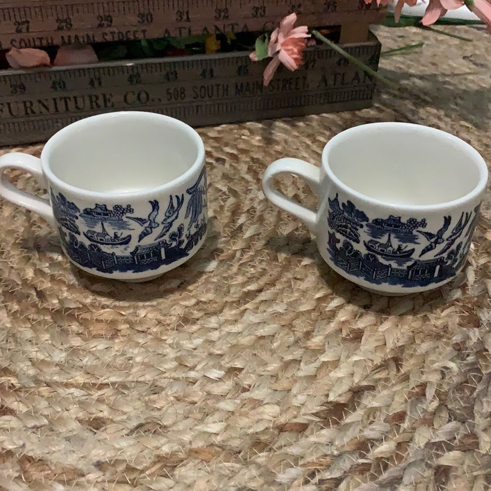 Vintage Churchill England Blue Willow Flat Tea Cup 3 Inch Stackable Ceramic